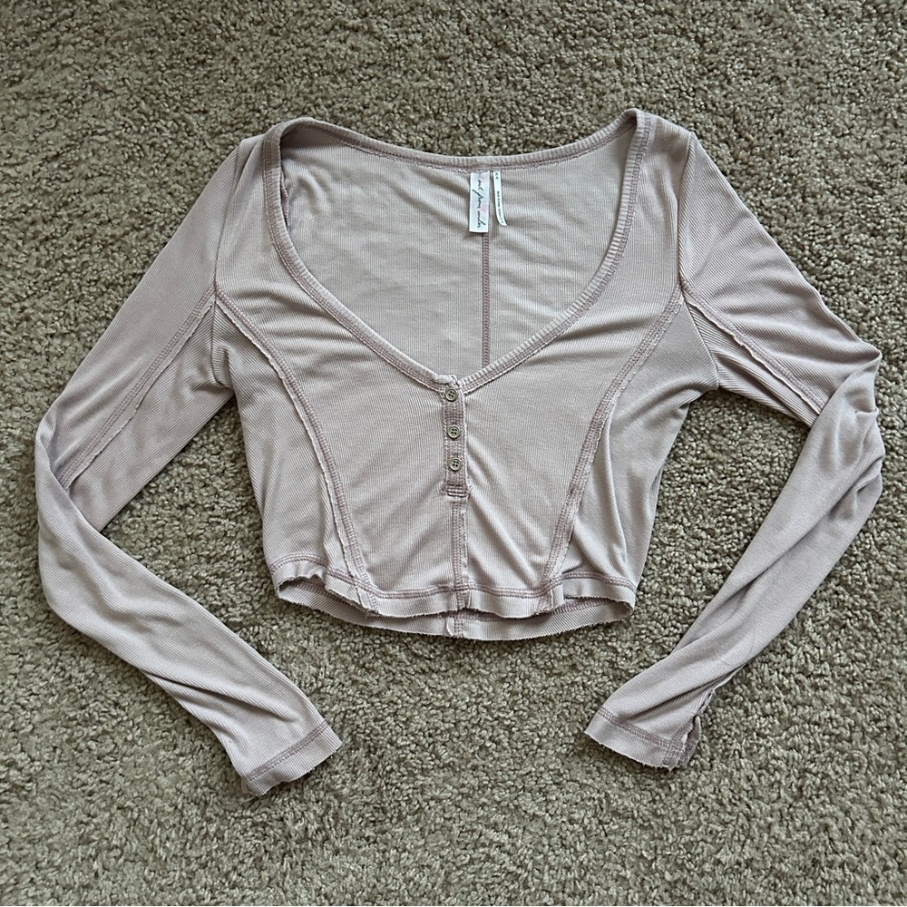 Urban Outfitters Out From Under Mauve Long Sleeve Button Front Crop Top Medium - Picture 3 of 9